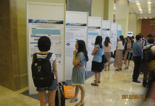 2012年全國(guó)生物化學(xué)與分子生物學(xué)學(xué)術(shù)大會(huì)墻報(bào)交流